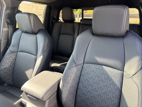 New 2025 Toyota Tacoma Limited AWD/4WD image 25