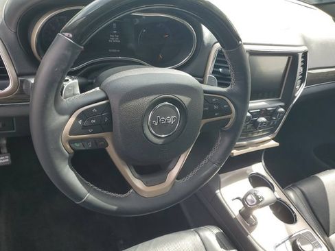 Used 2015 Jeep Grand Cherokee Overland AWD/4WD image 19