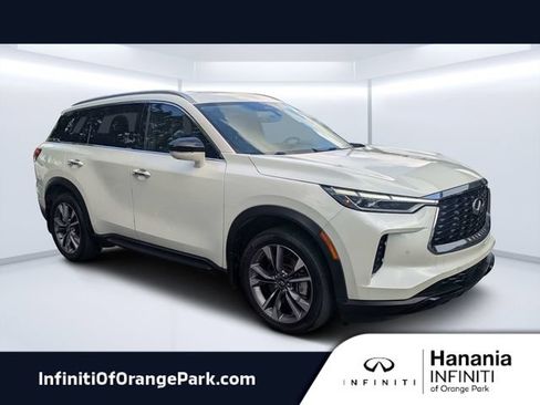 Used 2023 INFINITI QX60 Luxe w/ Cargo Package FWD image 1