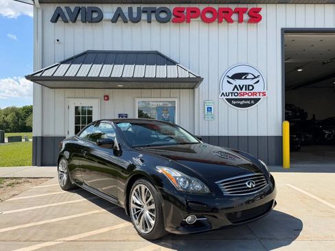Used 2013 INFINITI G37 Convertible w/ Premium Pkg RWD image 3