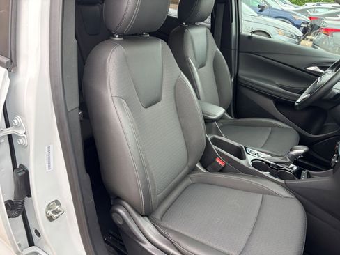 Used 2025 Buick Encore GX Preferred FWD image 35