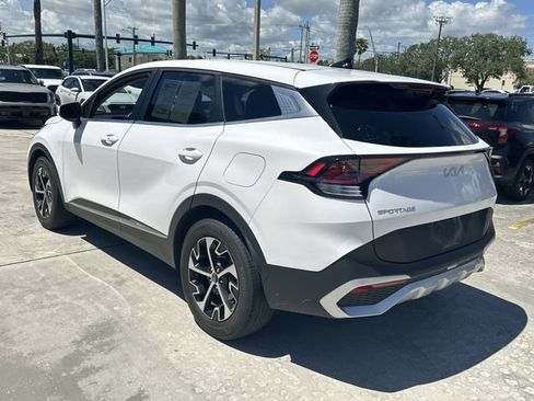 Certified 2024 Kia Sportage EX FWD image 11