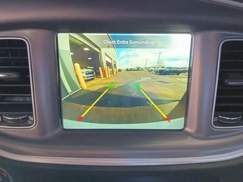 Used 2022 Dodge Charger R/T w/ Driver Convenience Group image 8