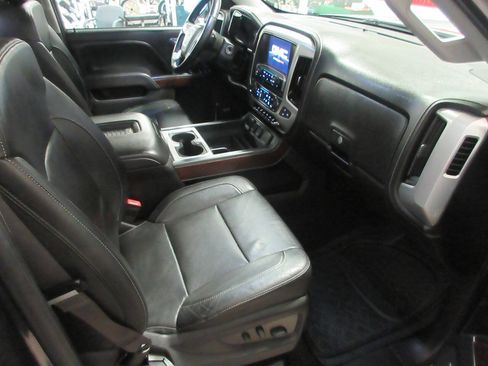 Used 2017 GMC Sierra 1500 SLT image 8