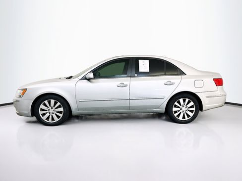 Used 2009 Hyundai Sonata Limited image 4