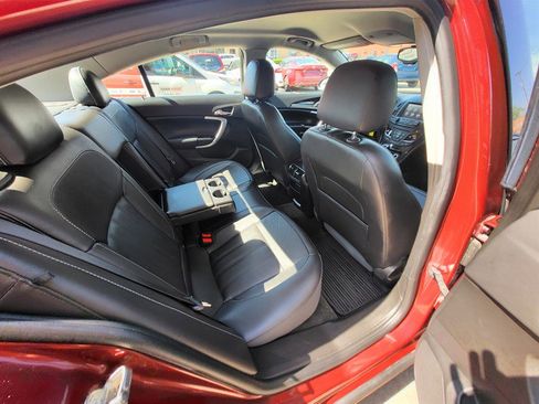 Used 2017 Buick Regal Sport Touring FWD image 15