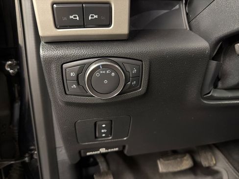 Used 2020 Ford F250 Lariat AWD/4WD image 26