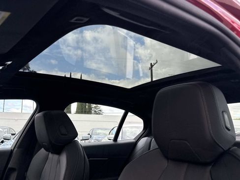 Used 2025 BMW 530i xDrive w/ M Sport Package AWD/4WD image 28