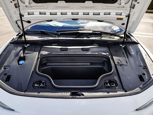 New 2025 Audi A6 e-tron Premium image 29