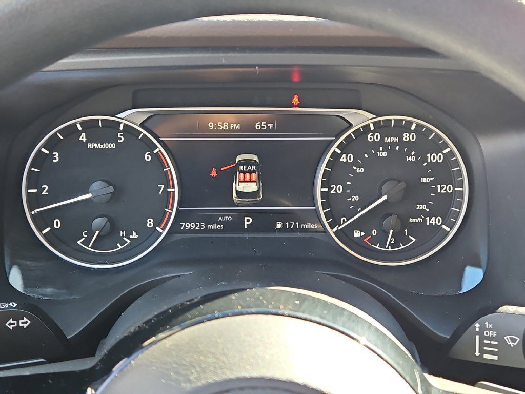 Used 2023 Nissan Rogue SV AWD/4WD image 28