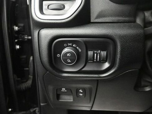 Used 2021 RAM 1500 Laramie w/ Sport Appearance Package image 19
