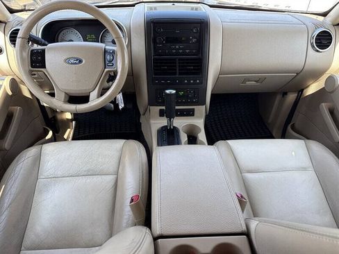 Used 2007 Ford Explorer Sport Trac Limited AWD/4WD image 24
