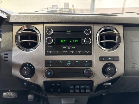 Used 2015 Ford F250 XLT w/ XLT Value Package image 24