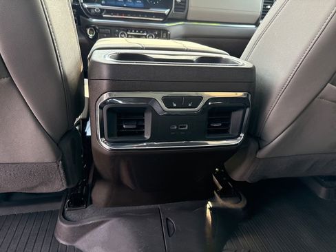 Used 2024 Chevrolet Silverado 1500 LTZ image 33