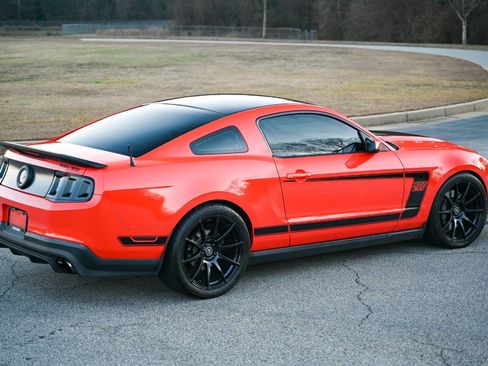 Used 2012 Ford Mustang Boss 302 w/ Boss 302 Accessory Pkg image 29