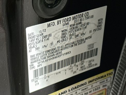Used 2013 Ford Expedition XLT RWD image 12