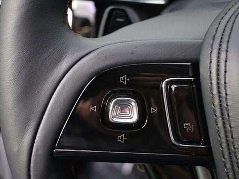 New 2026 Lincoln Aviator AWD w/ Jet Appearance Package image 33