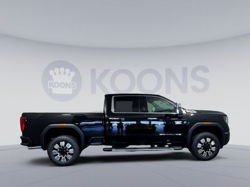 New 2026 GMC Sierra 2500 Denali w/ Denali Reserve Package AWD/4WD image 8