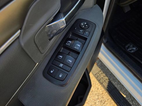 Used 2017 RAM 1500 Big Horn AWD/4WD image 12