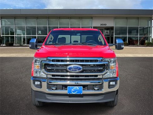 Certified 2022 Ford F250 Lariat w/ Chrome Package image 2