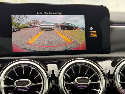 Used 2021 Mercedes-Benz CLA 250 w/ Premium Package image 15