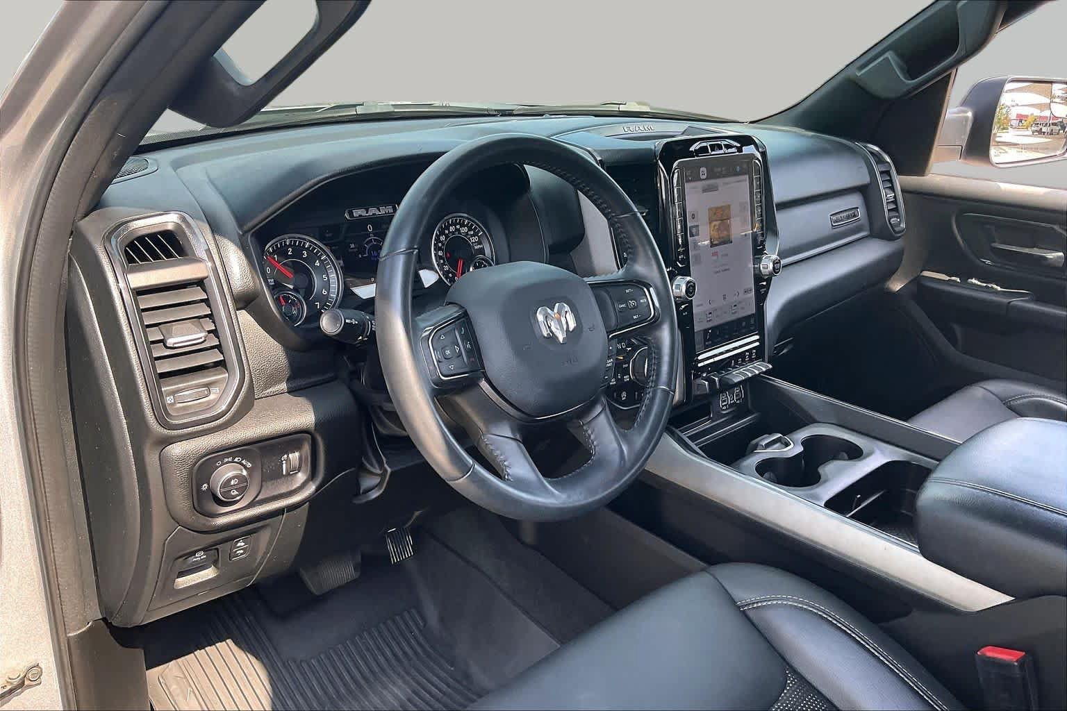 Used 2024 RAM 1500 Big Horn AWD/4WD image 17