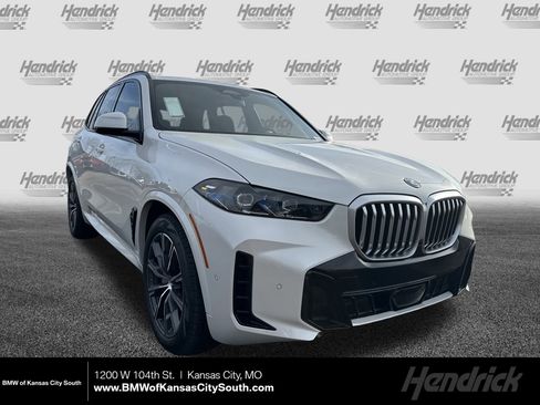 New 2026 BMW X5 xDrive50e w/ M Sport Package image 1