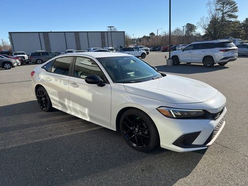 Used 2022 Honda Civic Sport image 9