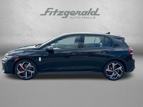 New 2026 Volkswagen GTI SE FWD image 3