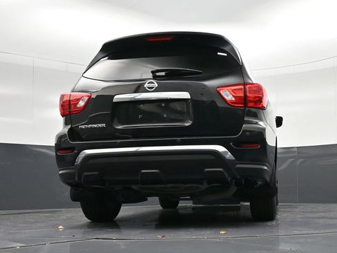 Used 2019 Nissan Pathfinder S FWD image 30