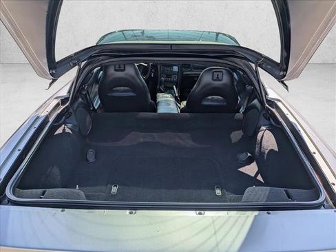 Used 2004 Chevrolet Corvette Coupe w/ Roof Package image 6