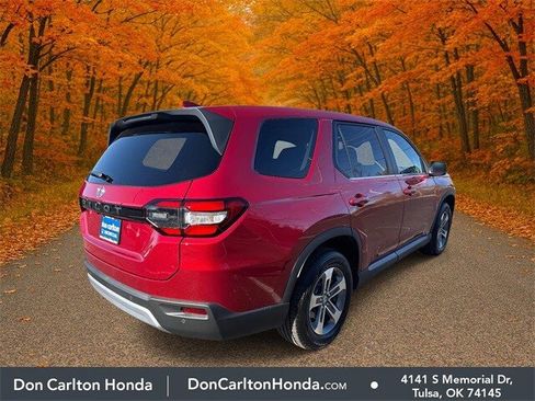 Used 2025 Honda Pilot EX-L image 4