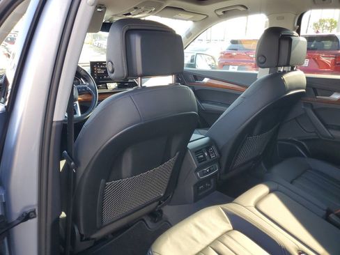 Used 2022 Audi Q5 2.0T Premium Plus w/ Premium Plus Package image 14