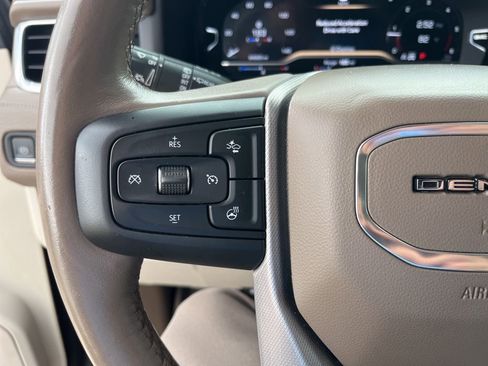 Used 2022 GMC Yukon Denali w/ Max Trailering Package image 16
