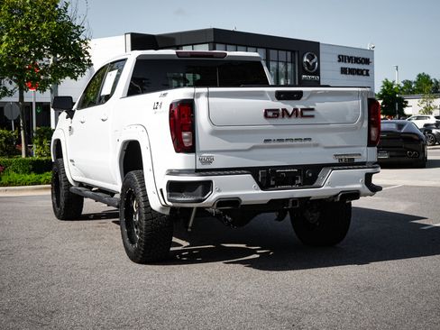 Used 2023 GMC Sierra 1500 Elevation w/ Preferred Package AWD/4WD image 8