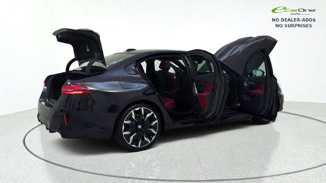 Used 2027 BMW i5 eDrive40 w/ M Sport Package RWD image 19