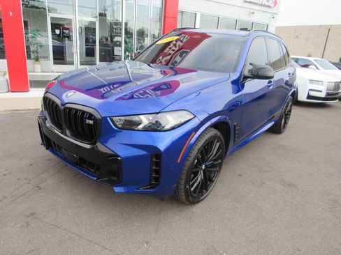 Used 2024 BMW X5 M60i w/ Climate Comfort Package AWD/4WD image 2