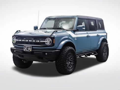 Used 2023 Ford Bronco Outer Banks AWD/4WD image 1