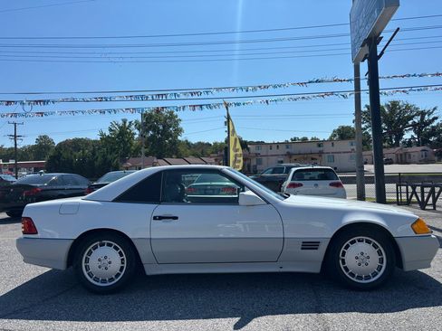 Used 1992 Mercedes-Benz 500 SL image 3