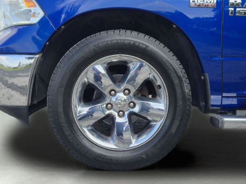 Used 2015 RAM 1500 Lone Star RWD image 11