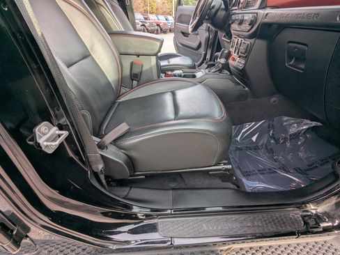 Used 2021 Jeep Wrangler Unlimited Rubicon image 13