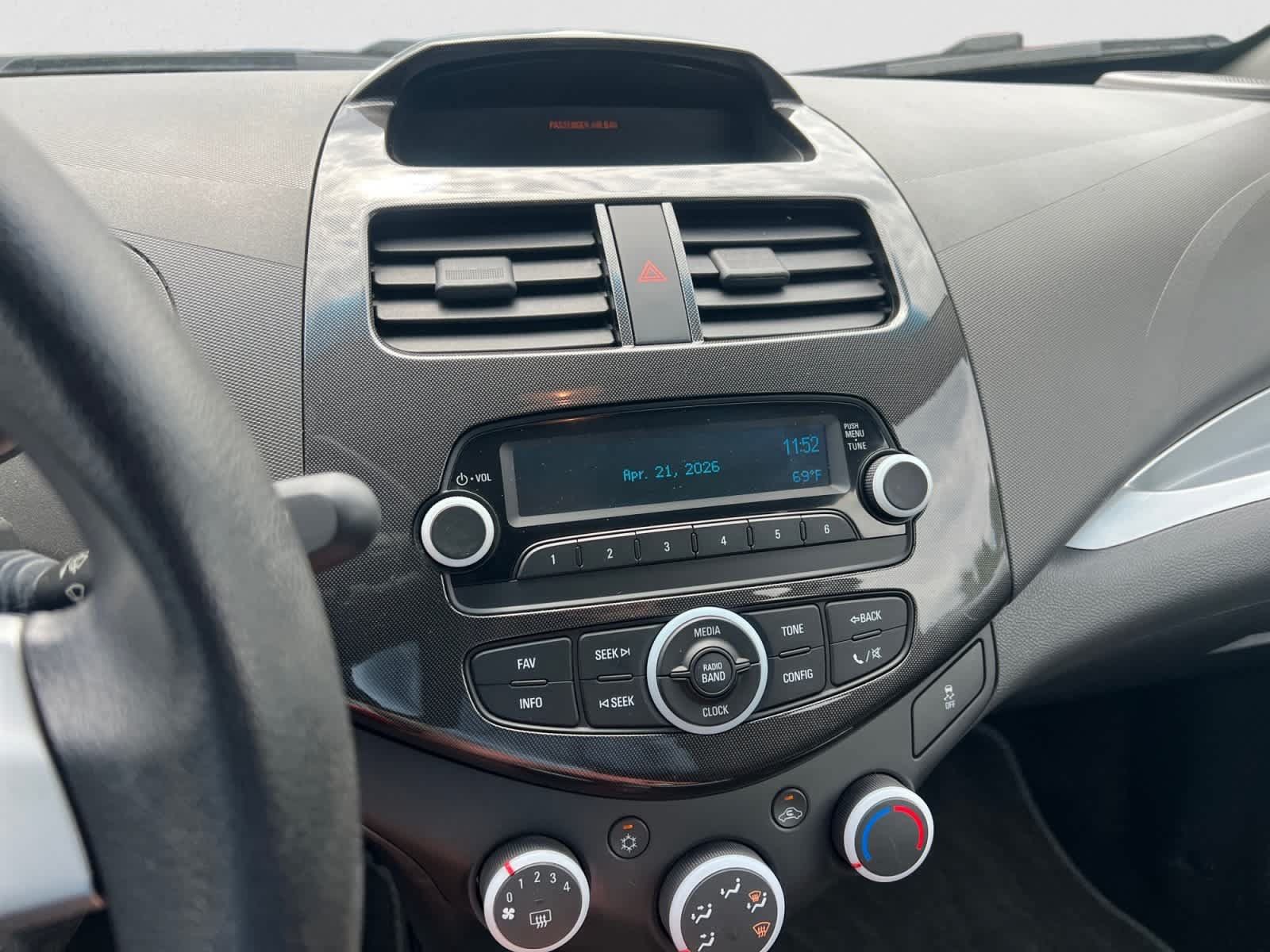 Used 2014 Chevrolet Spark LS FWD image 19