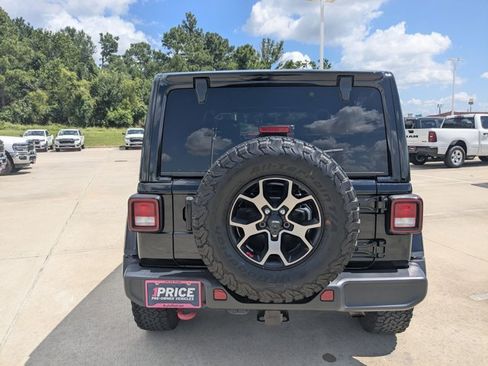Used 2021 Jeep Wrangler Unlimited Rubicon AWD/4WD image 6