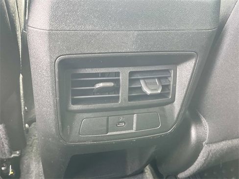 Used 2023 Chevrolet Colorado LT w/ LT Convenience Package II image 17