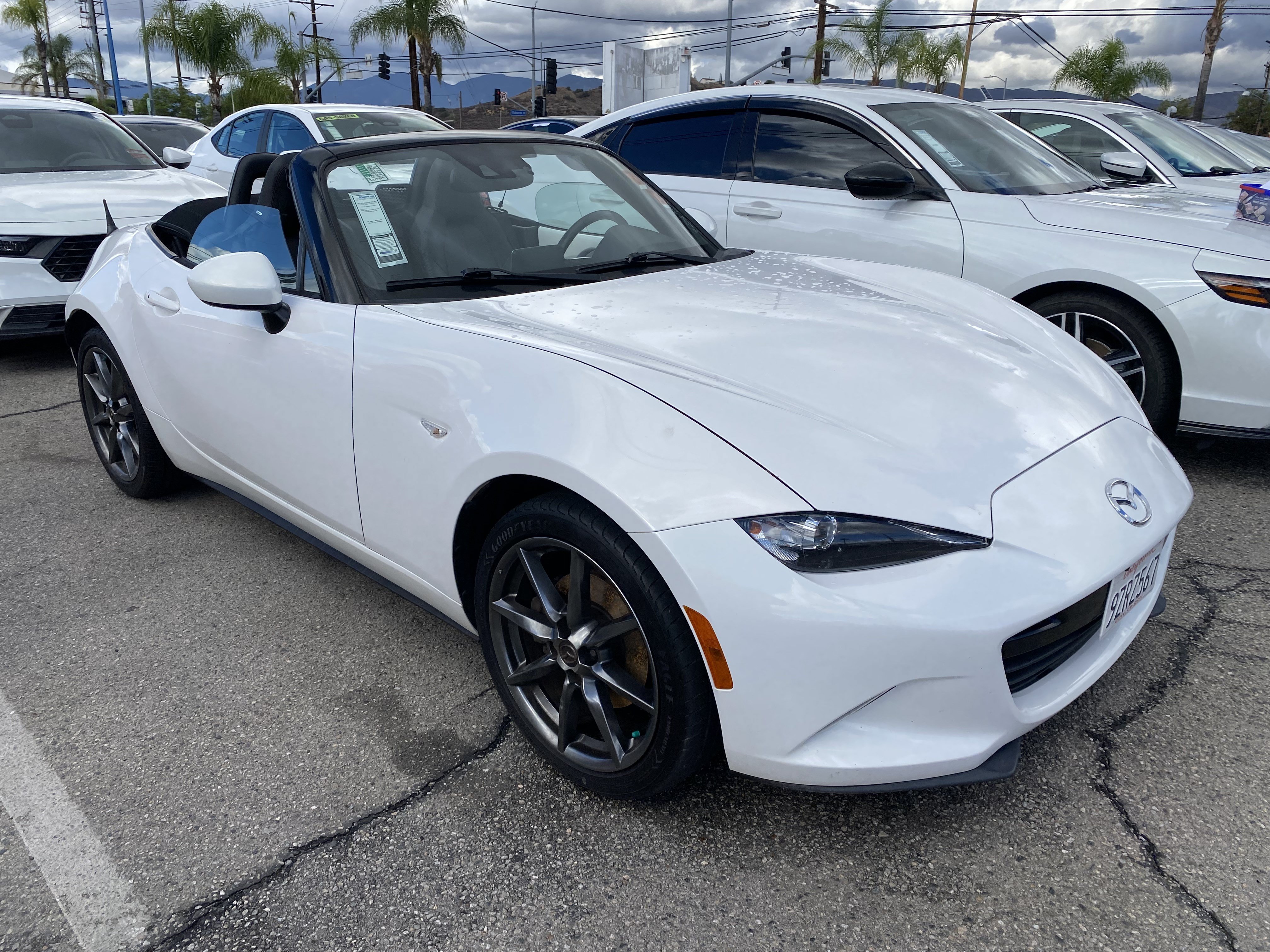 Used 2016 MAZDA MX-5 Miata Grand Touring RWD image 8