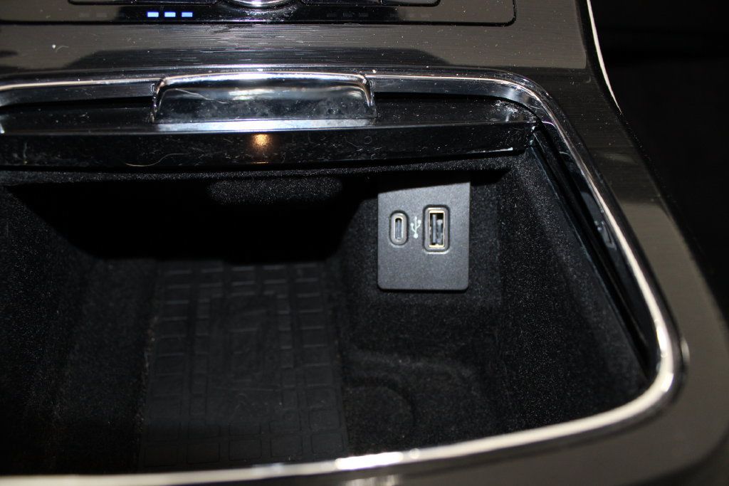 Used 2023 Lincoln Nautilus Reserve w/ Equipment Group 201A FWD image 49