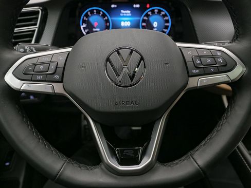 New 2026 Volkswagen Atlas Cross Sport SEL R-Line image 22