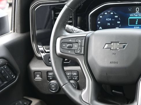 Used 2024 Chevrolet Silverado 2500 ZR2 w/ Technology Package AWD/4WD image 32
