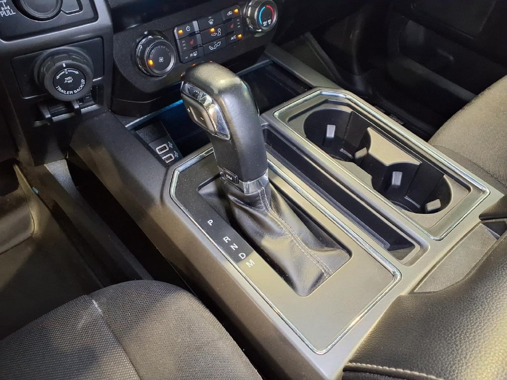 Used 2019 Ford F150 XLT w/ Equipment Group 302A Luxury AWD/4WD image 9