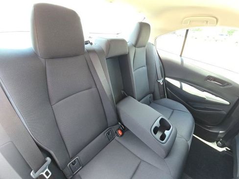 Used 2026 Toyota Corolla LE FWD image 14